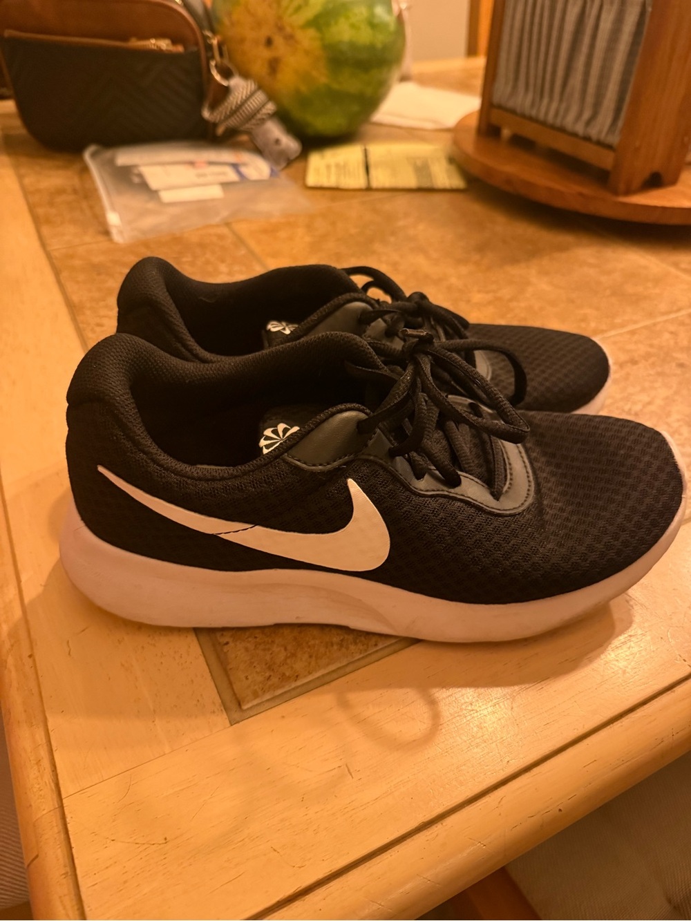 Women’s Nike sneakers